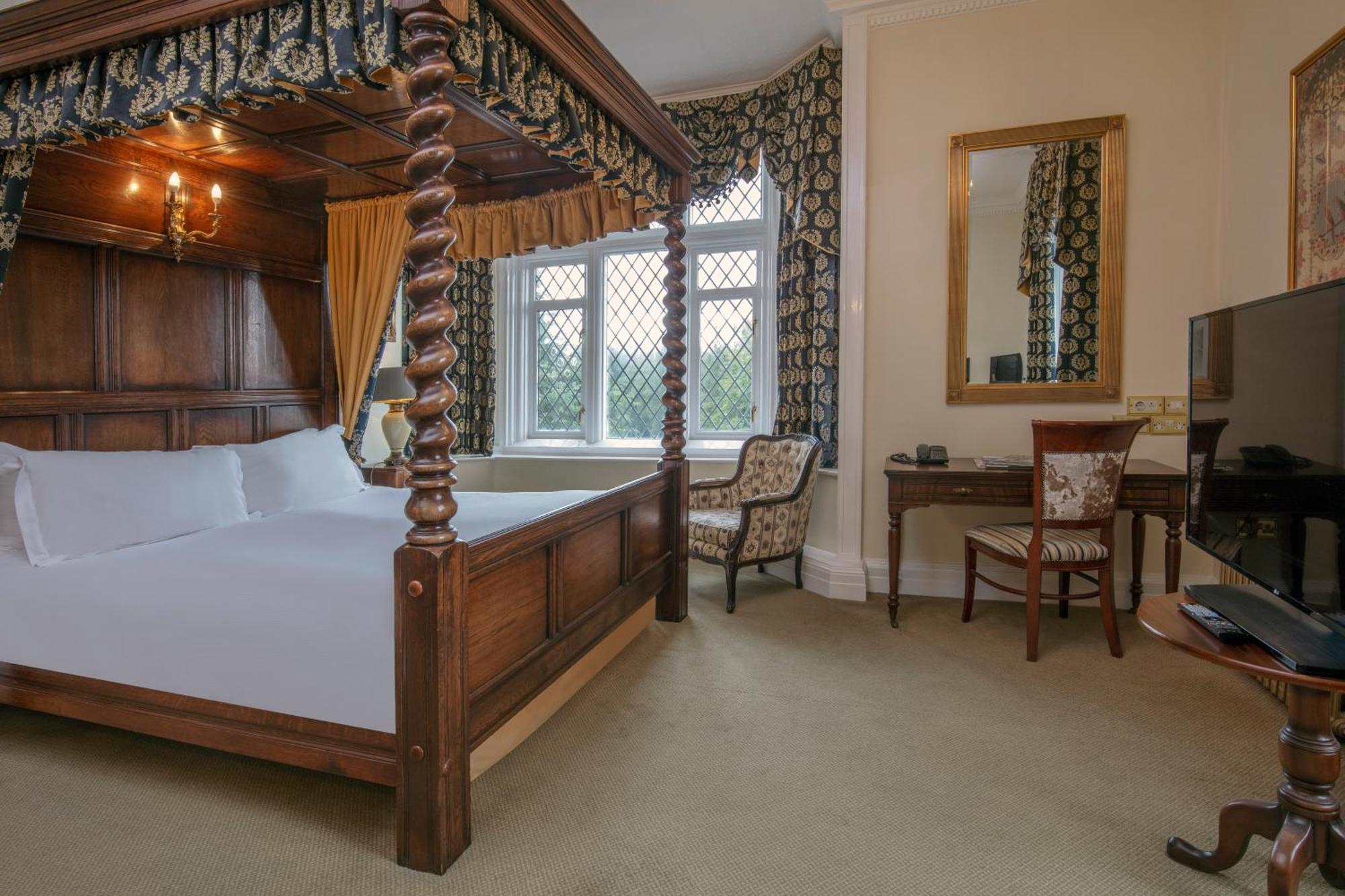 Crewe Hall Hotel & Spa - Cheshire Exterior foto