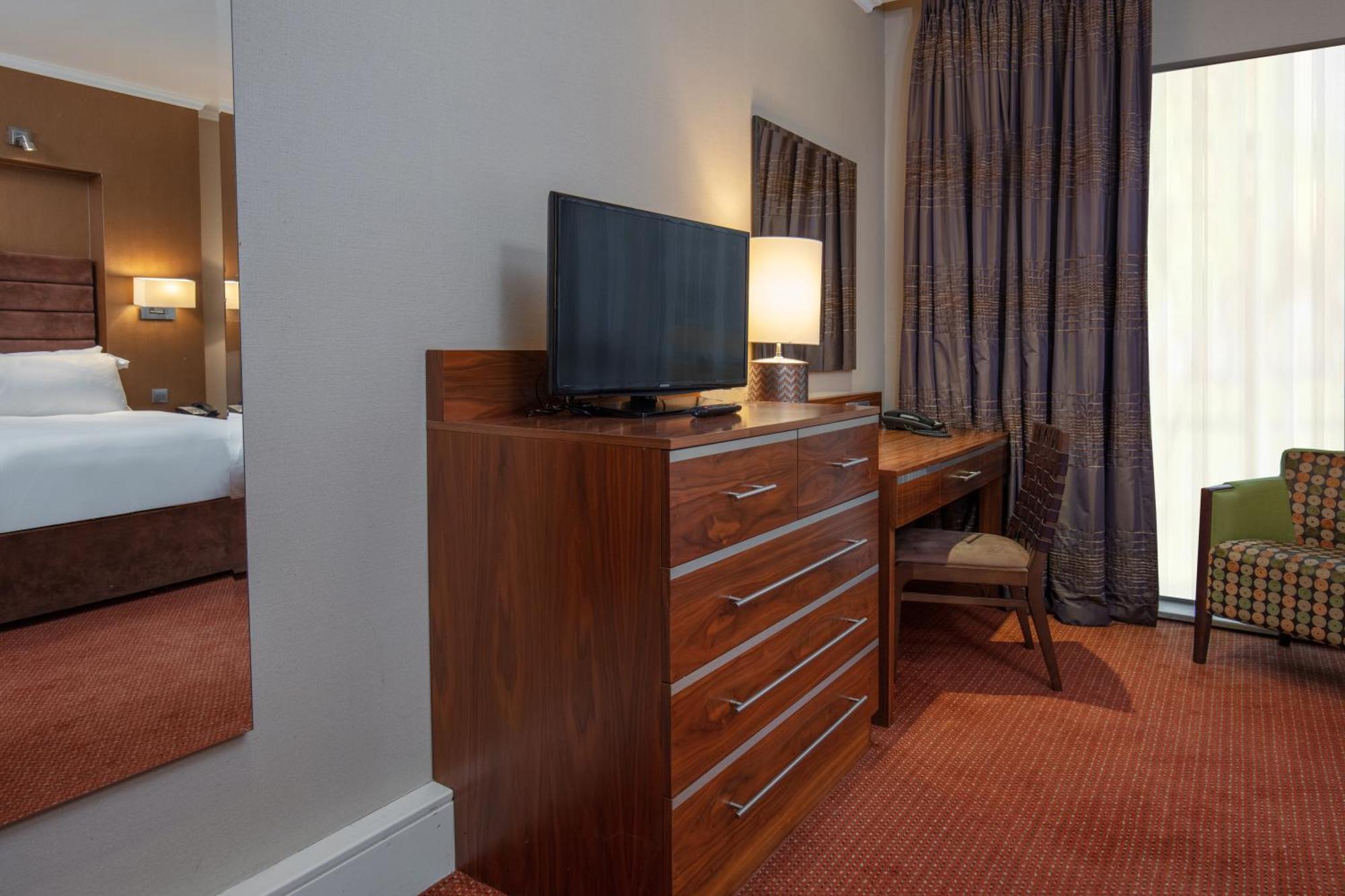 Crewe Hall Hotel & Spa - Cheshire Quarto foto